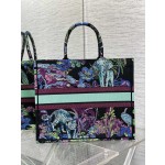 Dior Tote's latest concept zoo spring and summer series8001