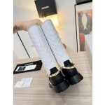 CHANEL's latest side zipper high boots