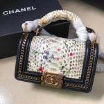 𝗖𝗵𝗮𝗻𝗲𝗹 𝗟𝗲𝗯𝗼𝘆 进口蟒蛇皮 内配小羊皮 最新款重金属手柄包