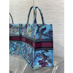 Dior Tote's latest concept zoo spring and summer series8001