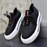 Prada: Casual sports shoes