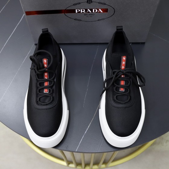 Prada: Casual sports shoes
