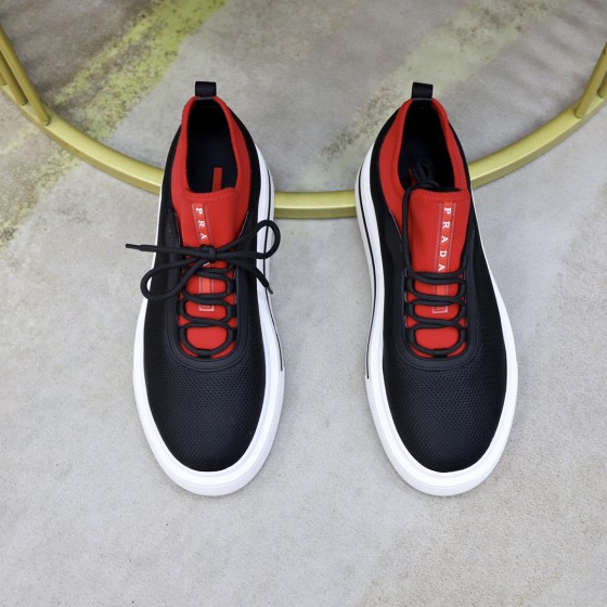 Prada: Casual sports shoes