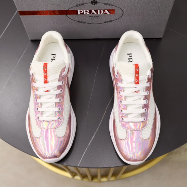 Prada: Casual sports shoes