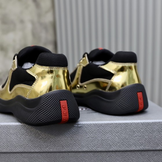 Prada: Casual sports shoes