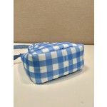 Prada grid vegetable basket 🎉 1BG359