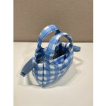 Prada grid vegetable basket 🎉 1BG359
