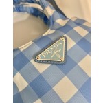 Prada grid vegetable basket 🎉 1BG359