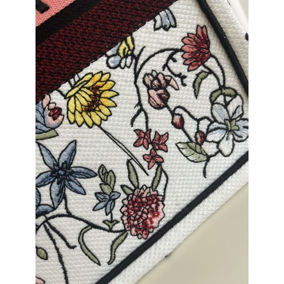 Dior M1296 Medium Romantic Flower Embroidery