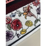Dior M1265 Small Romantic Flower Embroidery