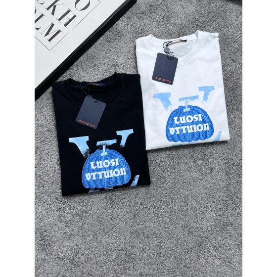 Louis Vuitton Kusama collaboration series pumpkin pattern