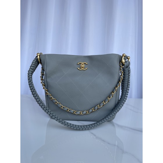 CHANEL model: AS4210