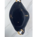 CHANEL model: AS4210