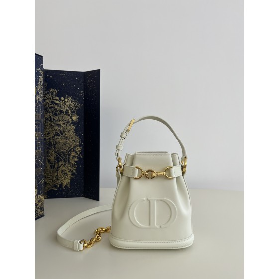 DIOR latest C'est series