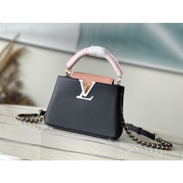 𝐋𝐎𝐔𝐈𝐒𝐕𝐔𝐈𝐓𝐓𝐎𝐍 M59459 Caramel colored Capsines mini handbag