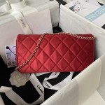 CHANEL cloth: 23A popular pearl method stick bag AS3791