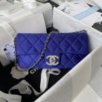 CHANEL cloth: 23A popular pearl method stick bag AS3791