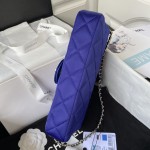 CHANEL cloth: 23A popular pearl method stick bag AS3791