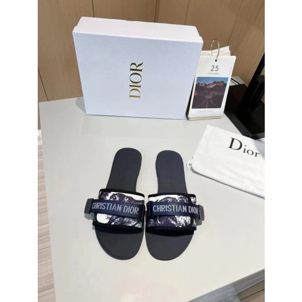 Dior webbing and woolen fitting slippers