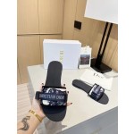 Dior webbing and woolen fitting slippers