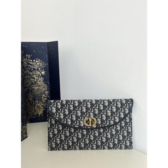 DIOR 30Montaigne Hobo series