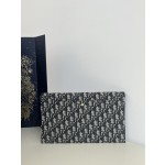 DIOR 30Montaigne Hobo series