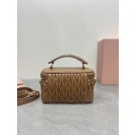 MIU MIU 5BH226: M New Product Makeup Bag Handbag