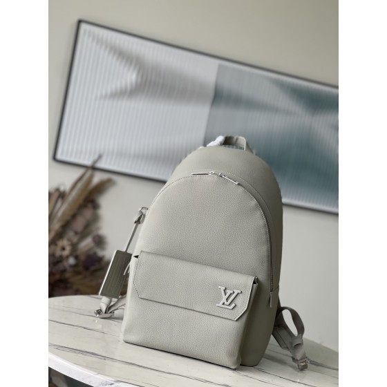 𝐋𝐎𝐔𝐈𝐒𝐕𝐔𝐈𝐓𝐓𝐎𝐍 M22503 Grey Green Aerogram Backpack