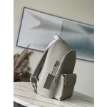 𝐋𝐎𝐔𝐈𝐒𝐕𝐔𝐈𝐓𝐓𝐎𝐍 M22503 Grey Green Aerogram Backpack