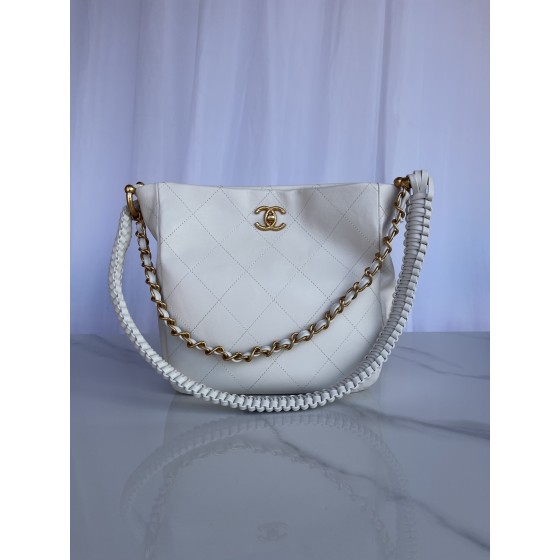 CHANEL model: AS4210