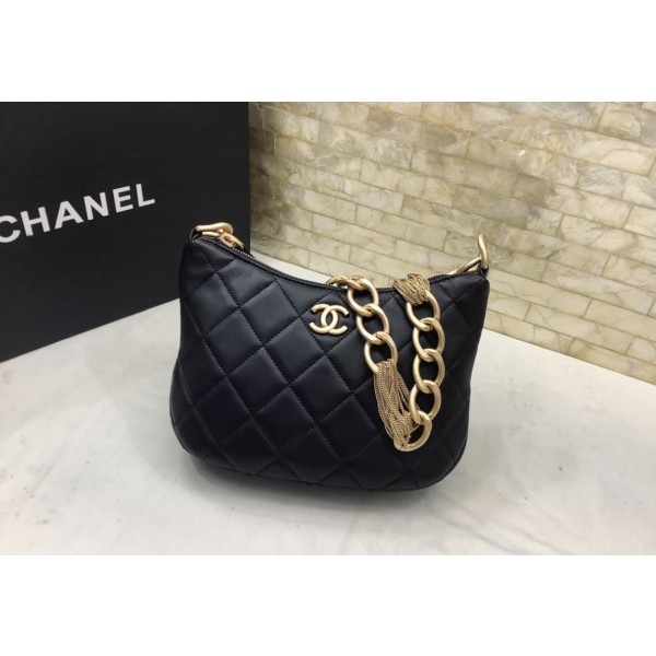 CHANEL 23A Hobo Underarm Bag 4220