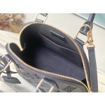 𝐋𝐎𝐔𝐈𝐒𝐕𝐔𝐈𝐓𝐓𝐎𝐍 M22878 black embroidered shell bag series
