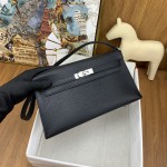 Kelly Elan goat skin