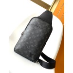 Louis Vuitton M46327 Black Flower This Avenue Shoulder Bag