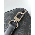 Louis Vuitton M46327 Black Flower This Avenue Shoulder Bag