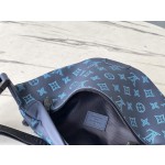 𝐋𝐎𝐔𝐈𝐒𝐕𝐔𝐈𝐓𝐓𝐎𝐍 M46036 Discovery Waistpack