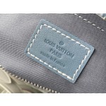 𝐋𝐎𝐔𝐈𝐒𝐕𝐔𝐈𝐓𝐓𝐎𝐍 M22762 denim fabric This Keepall Bandouli è re 25 handbag