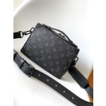 Louis Vuitton M46689 Wax Leather M45935 Presbyopia Black M46264 Presbyopia Purple This Handle Soft Trunk Handbag