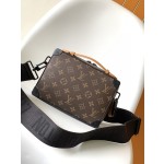 Louis Vuitton M46689 Wax Leather M45935 Presbyopia Black M46264 Presbyopia Purple This Handle Soft Trunk Handbag