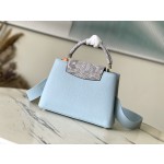 𝐋𝐎𝐔𝐈𝐒𝐕𝐔𝐈𝐓𝐓𝐎𝐍 M21166 Blue Snake Skin Fritillaria Small Size This CAPUCINES BB handbag