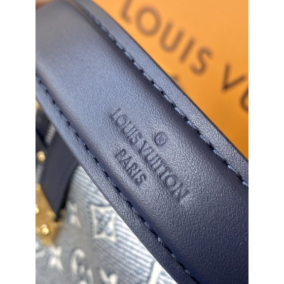 LOUIS VUITTON M22944 Blue Box Bag Box Series