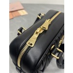 MIU MIU 5BB142，保龄球包包