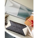 LOUIS VUITTON Duty Free M46495 Prestige White