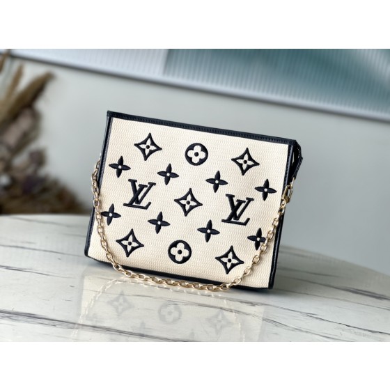 LOUIS VUITTON    M82521