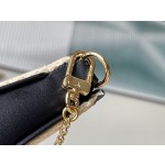 LOUIS VUITTON     M82472 黑色