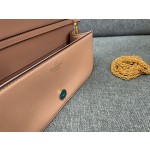 Valentino calfskin handbag ️Model: 1133