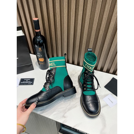 CHANEL's Latest Flying Weaving Shoes