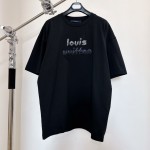 Louis Vuitton Heavy Industries Metal Badge Gradual Beaded Round Neck Short Sleeve