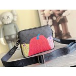 LOUIS VUITTON Trio Mailman Bag Black Flower Black Skin Pumpkin Screen Printing Grass Room Maisheng Style