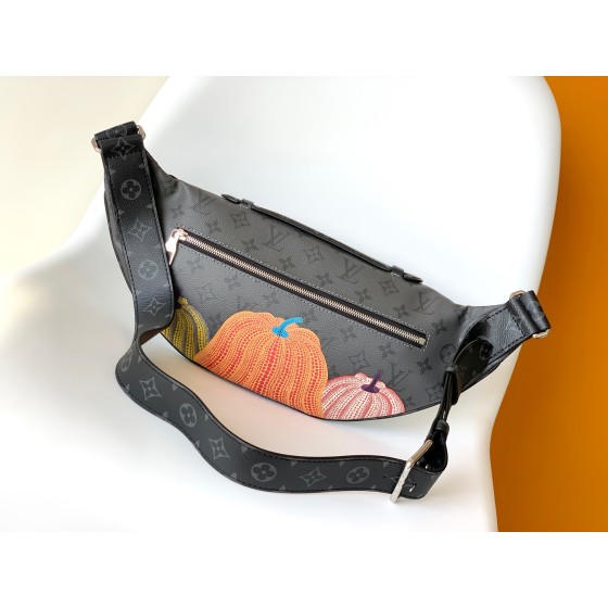Louis Vuitton M46436 Pumpkin DISCOVERY Waist Bag
